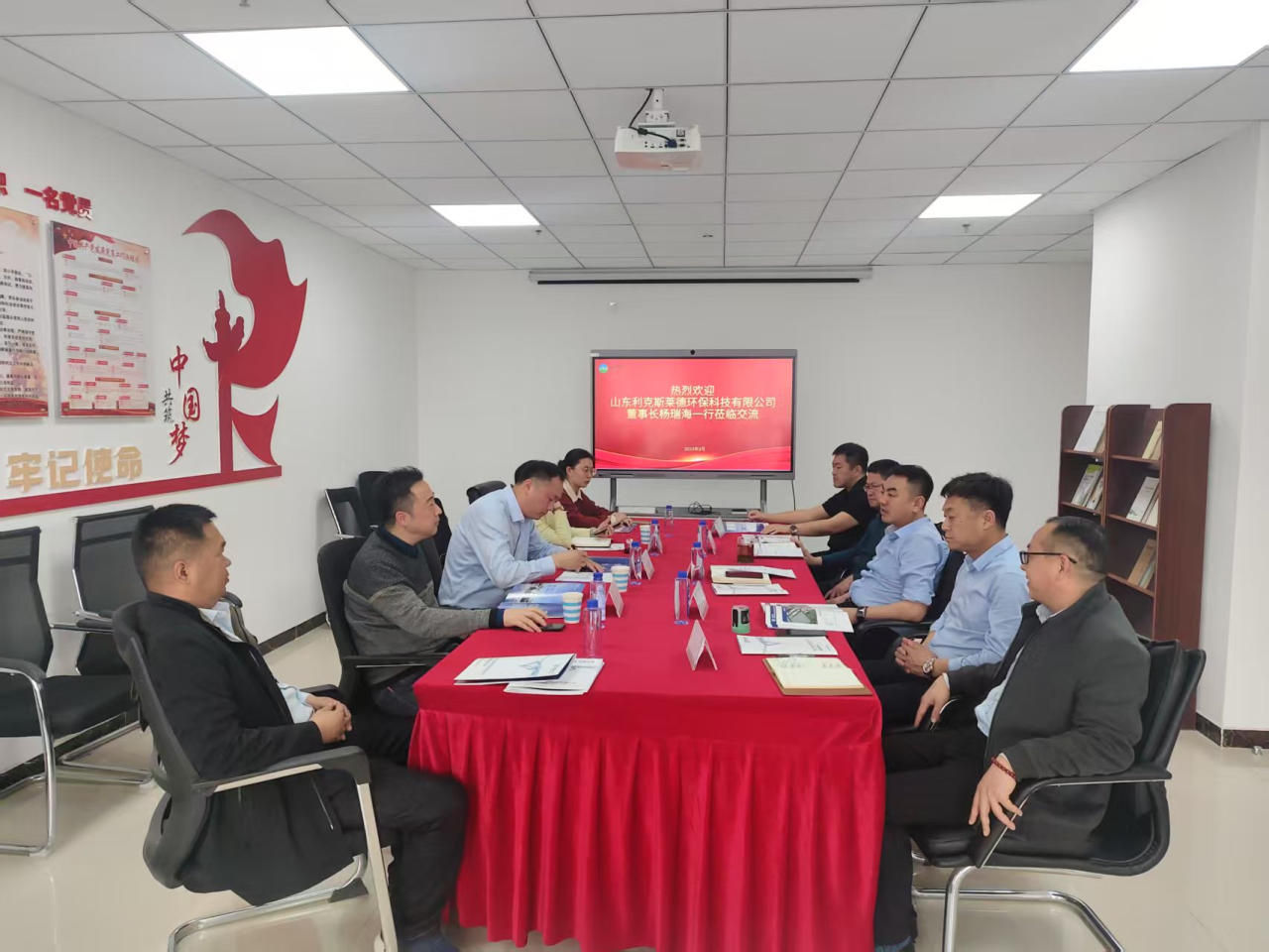 1743669726389582.png 073a4c42c9f6e609be7abeb560e90cee.png